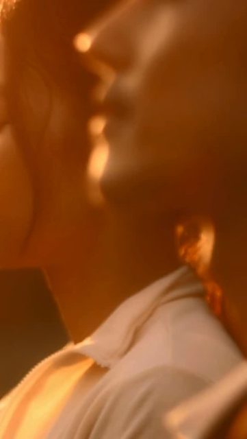 🌬️Atmen wir unbewusst, denken wir unbewusst - atmen wir bewusst, denken wir bewusst 🌬️

Wir freuen uns auf dieses Wochenende mit Robin Kaiser @robinkaiser.eu in der Stadtoase Zürich! @stadtoase_vgz  Die Rückkehr ins Paradies -
 Bist du auch beim Retreat Atmung & Achtsamkeit dabei? Vom 26.-30.August 2026 wird Robin im Seminarhaus Chlotisberg @chlotisberg von klassischen Pranayama-Übungen bis hin zu modernen Lichtatmungstechniken verschiedene Methoden lehren, sodass du nach diesem Retreat eigenständig weiter mit ihnen praktizieren kannst.  Mehr Infos dazu auf unserer Website!  Wir freuen uns mit dir zusammen in dieses einzigartige Erfahrungs-Retreat einzutauchen.. 
#robinkaiser #atmung #retreat #achtsamkeit #bewusstseinswandel #pranayama #paradies #stadtoase #bewusst #bewusstheit #licht #buchhandlungimlicht #seminarzentrumimlicht